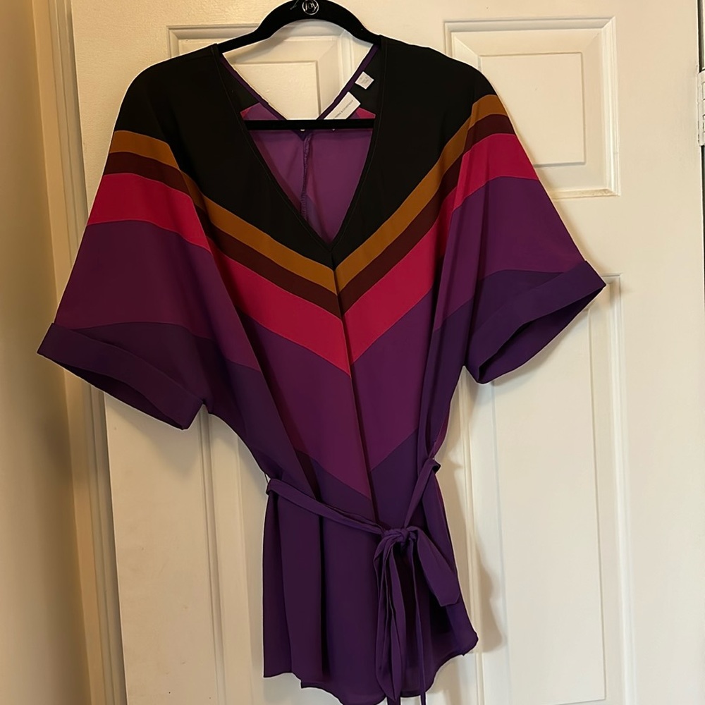 New York and Company blouse size XLarge